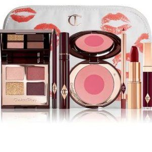 Charlotte Tilbury "Vintage Vamp" Makeup Bag Gift Set New in Original Packaging